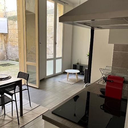 Studio Plein Coeur De Libourne Apartamento Exterior foto